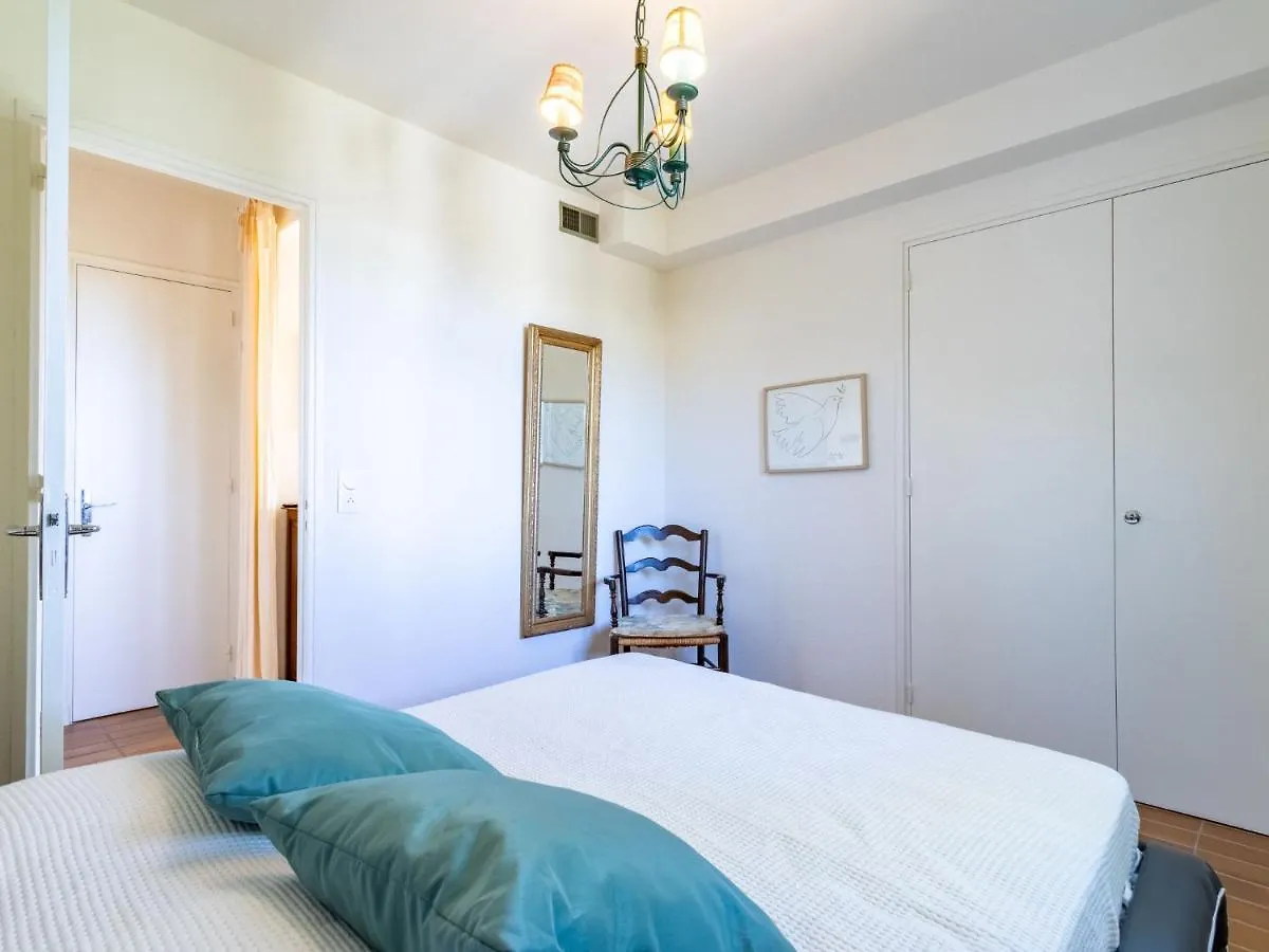 Apartment Les Bougainvillees By Interhome Le Lavandou 0*,  France