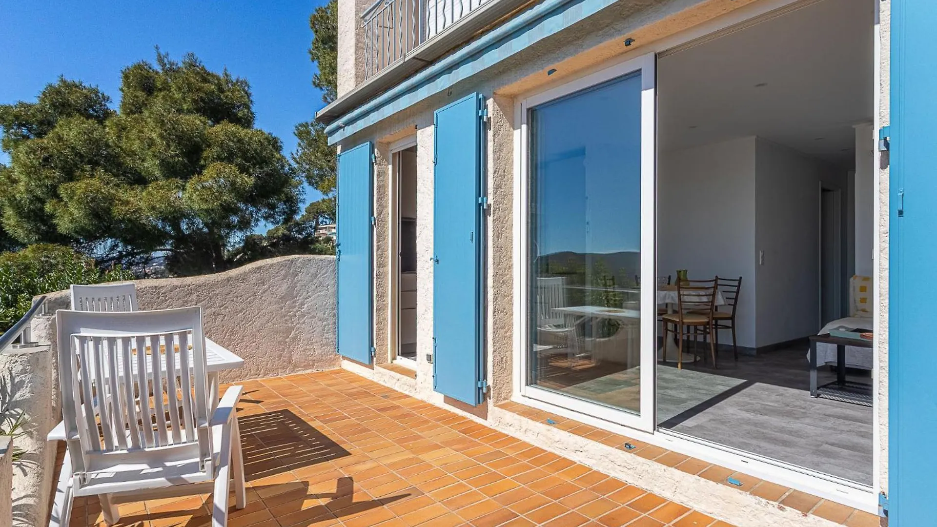 Apartment Les Bougainvillees By Interhome Le Lavandou 0*,